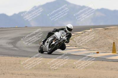 media/May-05-2025-Moto Forza (Mon) [[3c1838c5e5]]/2-B Group/Session 4 (Turn 12)/